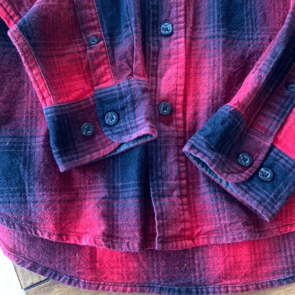 Woolrich Women's Shirt Red & Black Buffalo Plaid Long Sleeve Button Size Large - Picture 9 of 9